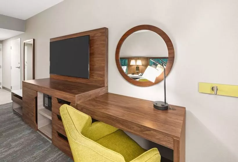 בית מלון כפרי Hampton Inn Seekonk