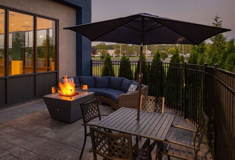 فندق Hampton Inn Seekonk