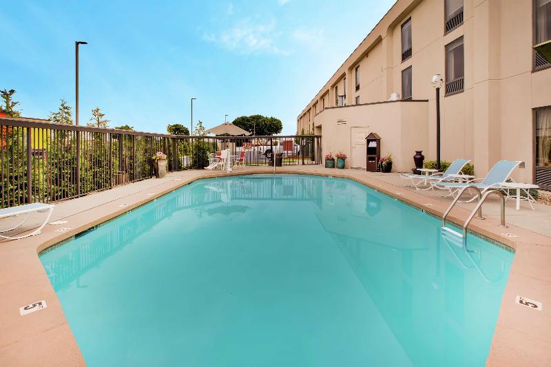 فندق Hampton Inn Seekonk