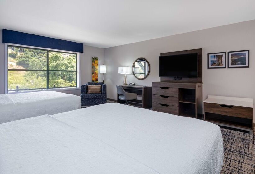 호텔 Hampton Inn & Suites Agoura Hills