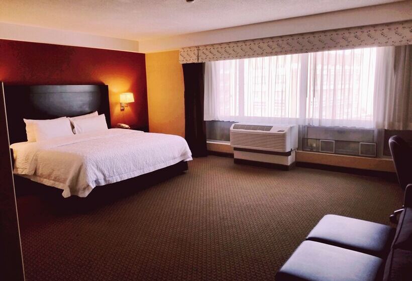 هتل Hampton Inn & Suites Boston Crosstown Center