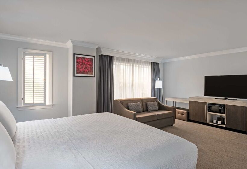 בית מלון כפרי Hampton Inn & Suites Stamford