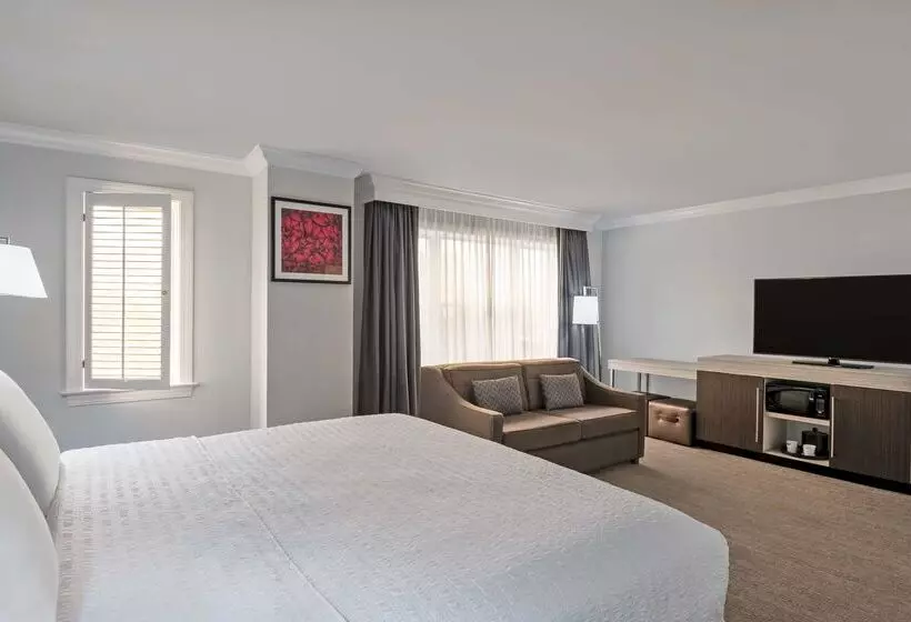 호텔 Hampton Inn & Suites Stamford