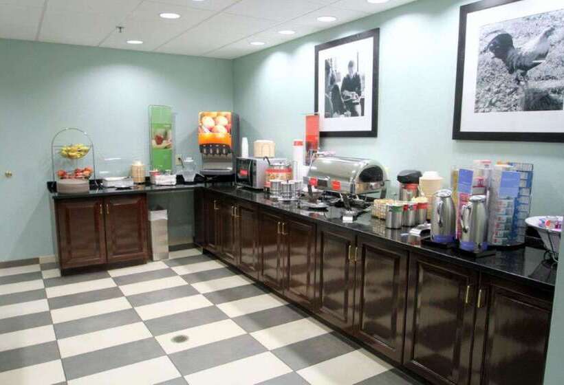 فندق Hampton Inn Williamston