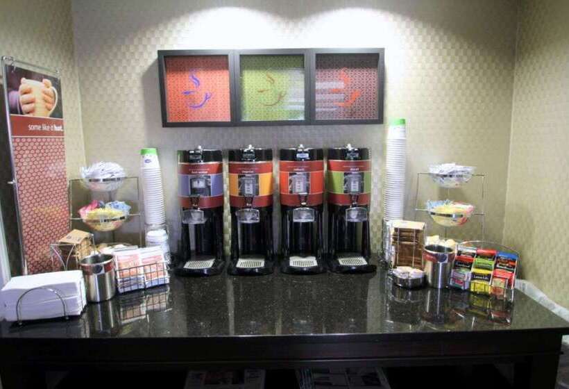 فندق Hampton Inn Williamston