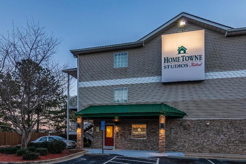 Hotelli Hometowne Studios By Red Roof Covington, Ga