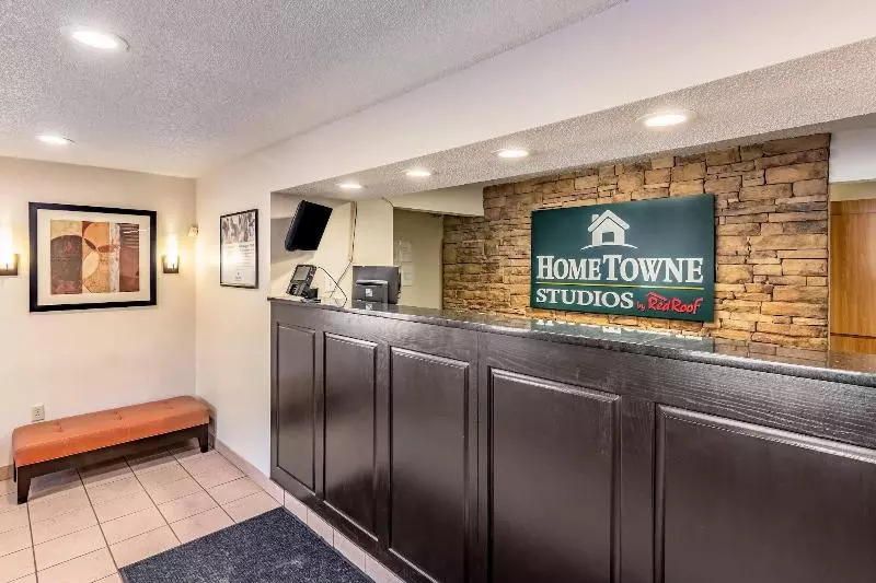 호텔 Hometowne Studios By Red Roof Covington, Ga