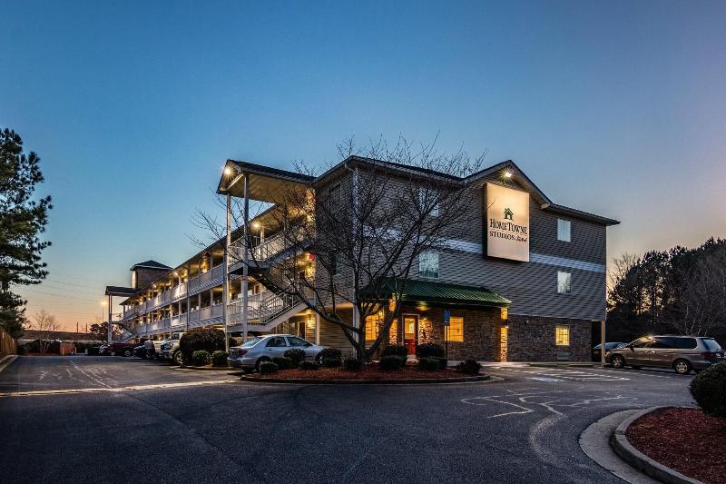 Hotelli Hometowne Studios By Red Roof Covington, Ga