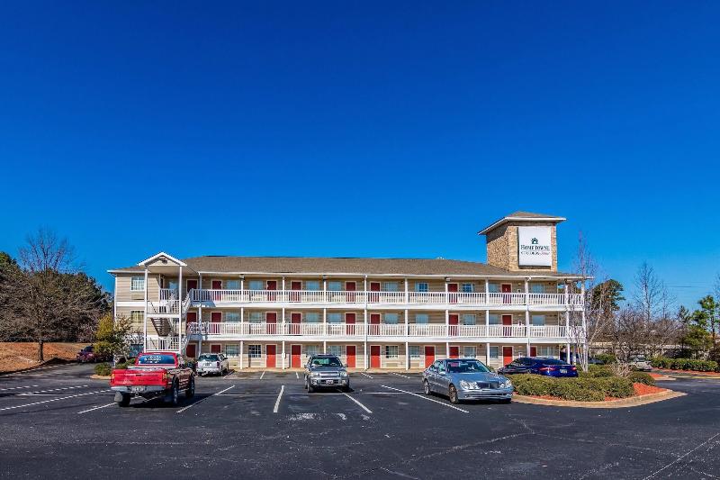 호텔 Hometowne Studios By Red Roof Covington, Ga