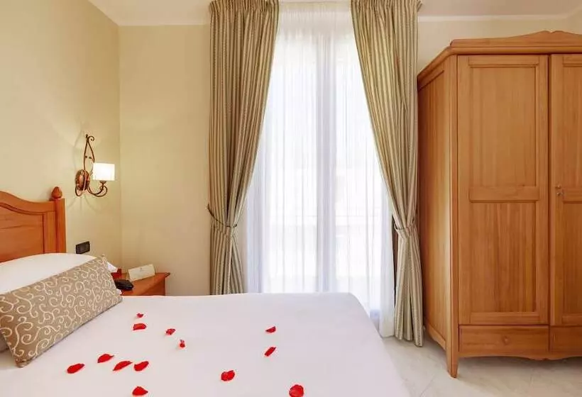 בית מלון כפרי Mira Spiaggia