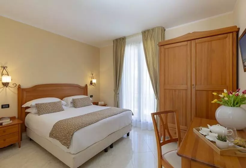 בית מלון כפרי Mira Spiaggia