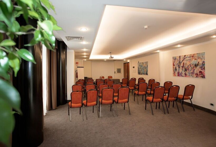 Park Hotel Ai Pini & Restaurant Ai Pini