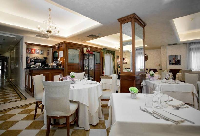 Park Hotel Ai Pini & Restaurant Ai Pini