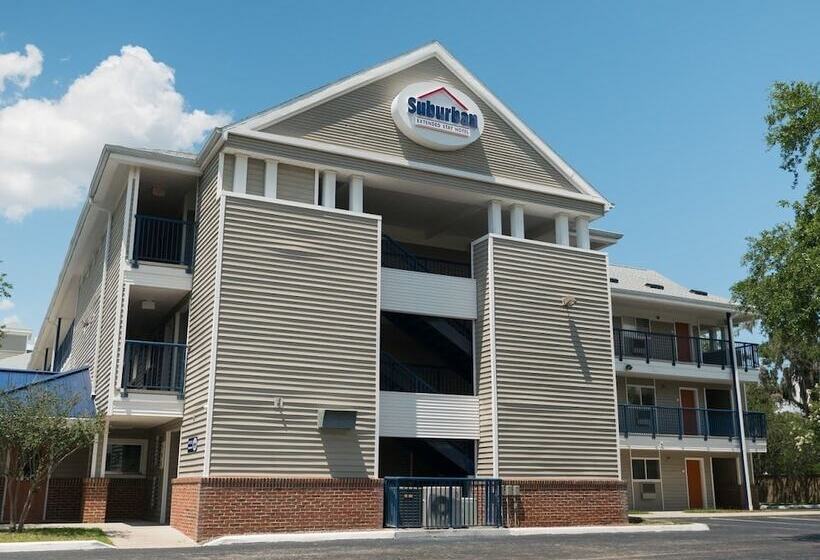 ホテル Suburban Studios Lakeland North I4