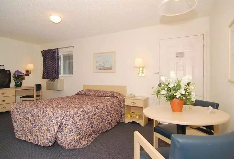 酒店 Suburban Studios Lakeland North I4