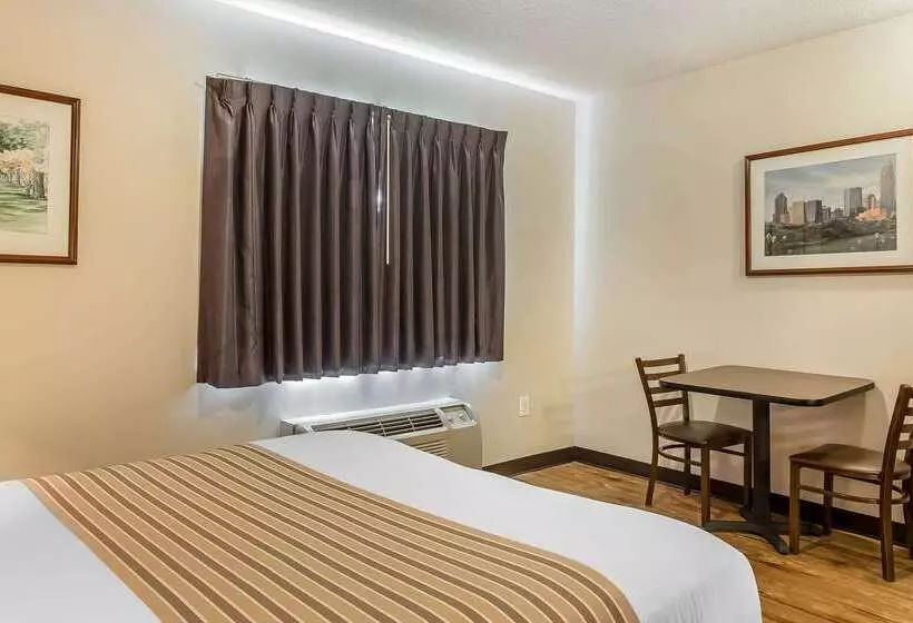 酒店 Suburban Studios Near University Of North Carolinacharlotte