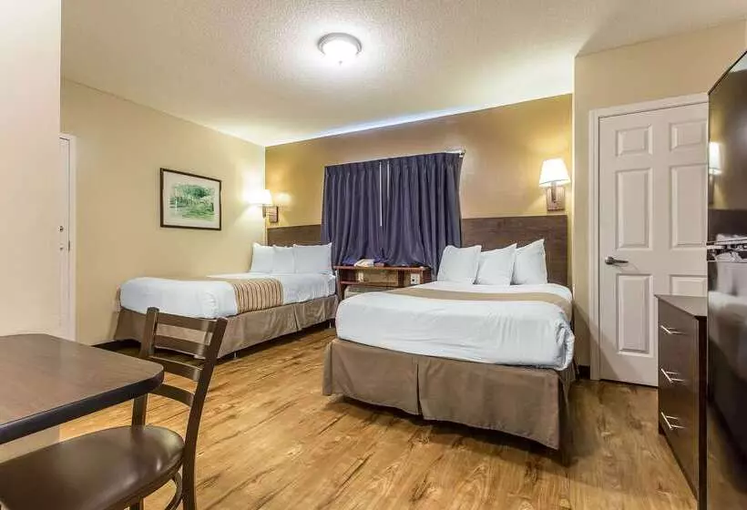 酒店 Suburban Studios Near University Of North Carolinacharlotte