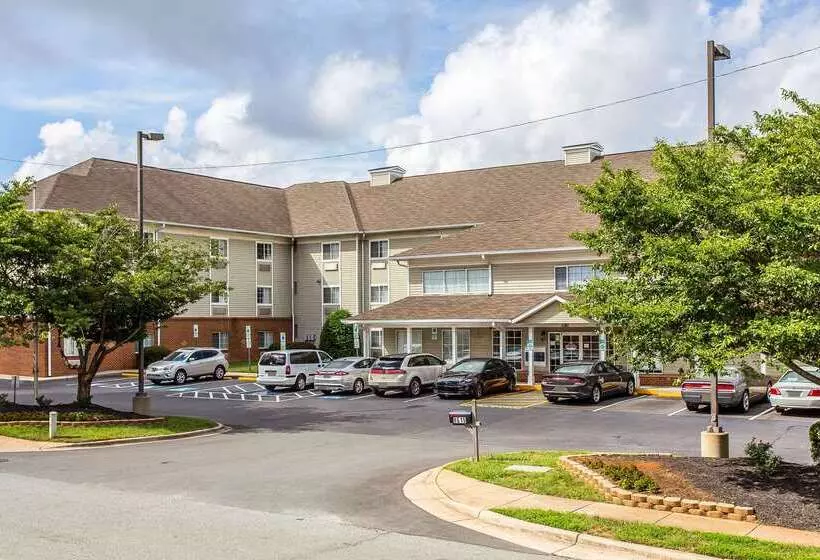 酒店 Suburban Studios Near University Of North Carolinacharlotte