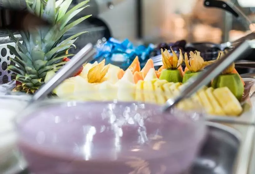 Hotel Waldorf Palace