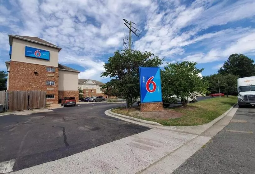 Motel 6 Richmond