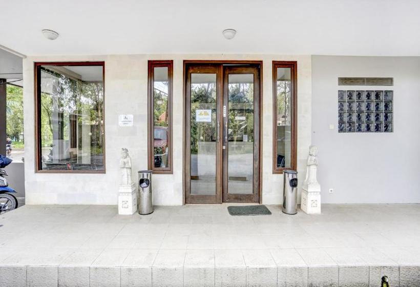 호텔 Oyo 90027 Ulin Guesthouse