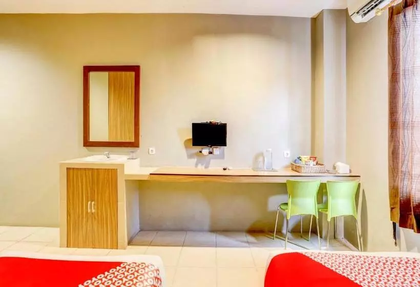ホテル Oyo 90027 Ulin Guesthouse