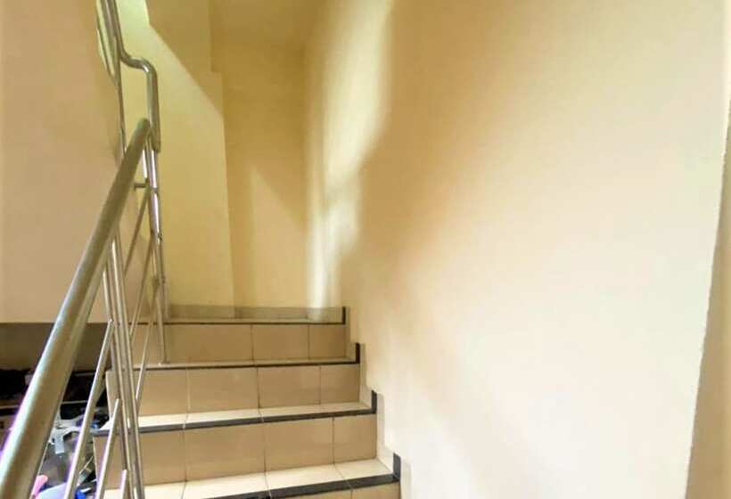 בית מלון כפרי Wisma Robinson