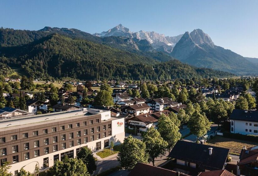 فندق Aja Garmischpartenkirchen
