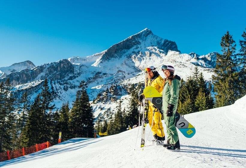 فندق Aja Garmischpartenkirchen