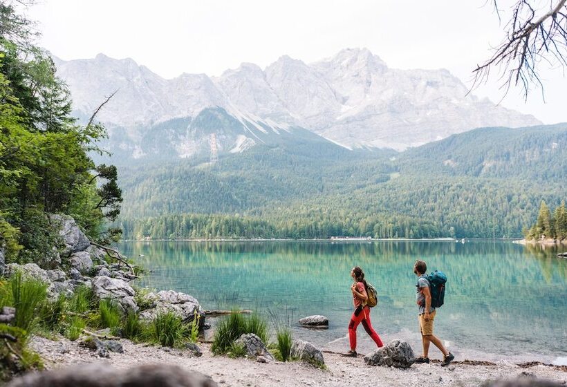 فندق Aja Garmischpartenkirchen