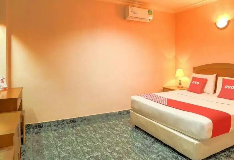 هتل Oyo 90005 Sydney