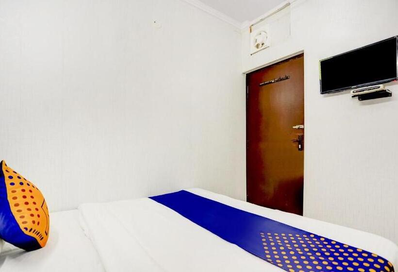 בית מלון כפרי Spot On Kings Lodge