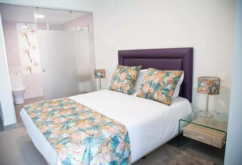 پانسیون Tomás Guest House