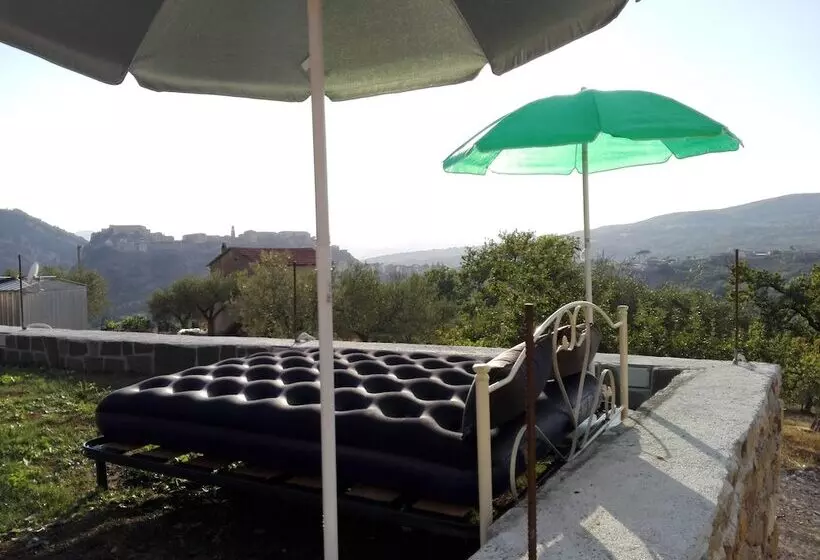 Aamiaismajoitus (B&B) La Terrazza Di Laurino