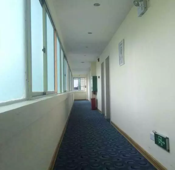 Hotelli 7 Days Inn·qiongzhong Zero Kilometer