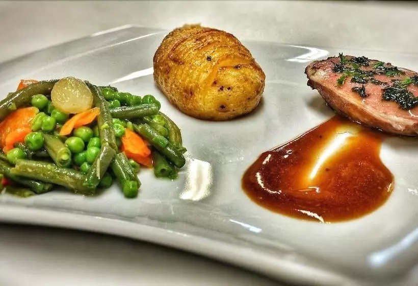 Hôtel Les Terrasses De Bel Air Restaurant Hôtel