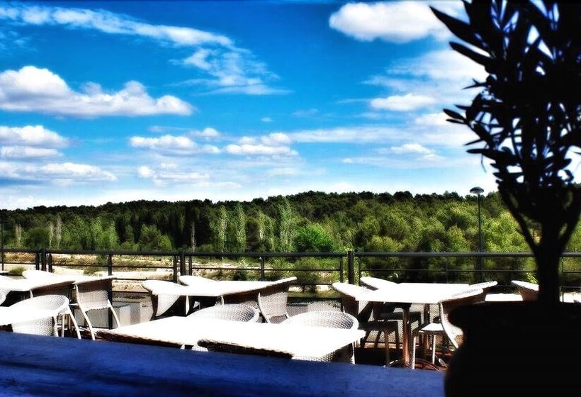 Отель Les Terrasses De Bel Air Restaurant Hôtel