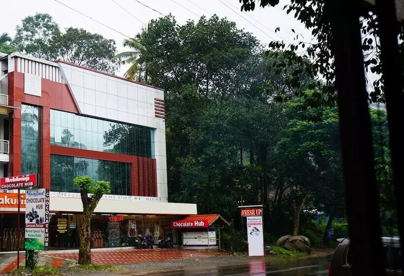 Hotelli Rayan Residency By Oyo Rooms