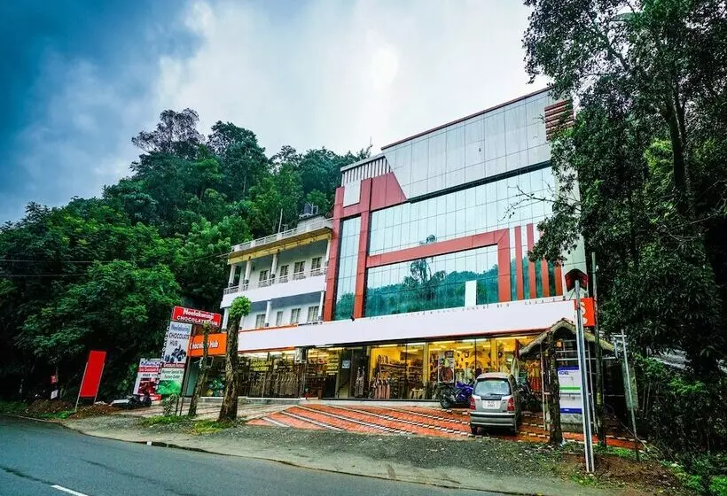 Hotelli Rayan Residency By Oyo Rooms