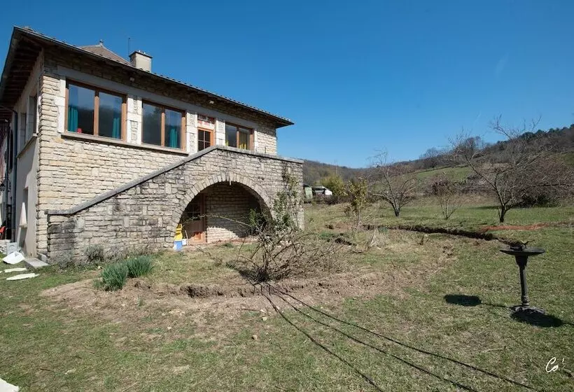 Hotelli Tonn Ain Hébergement Ain Solite