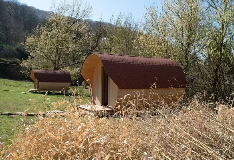 Hotelli Tonn Ain Hébergement Ain Solite