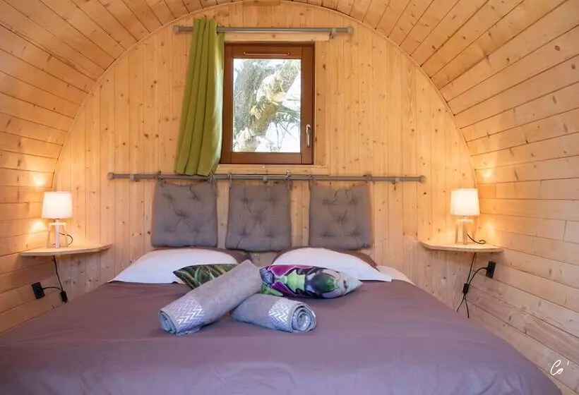 Hotelli Tonn Ain Hébergement Ain Solite