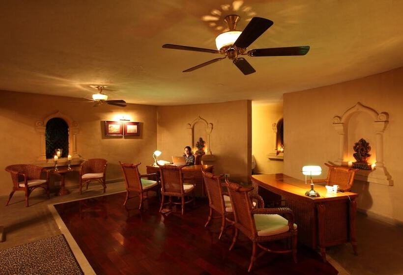 Отель Tuli Tiger Corridor