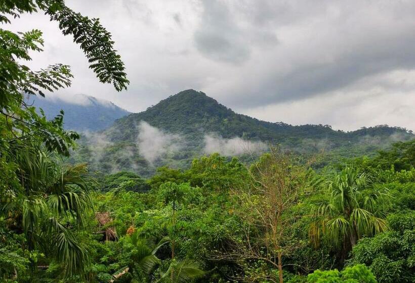 هتل Villa Yira Eco