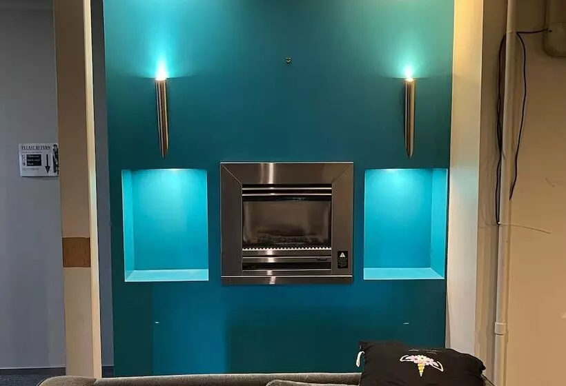 Retkeilymaja Uptown Backpackers