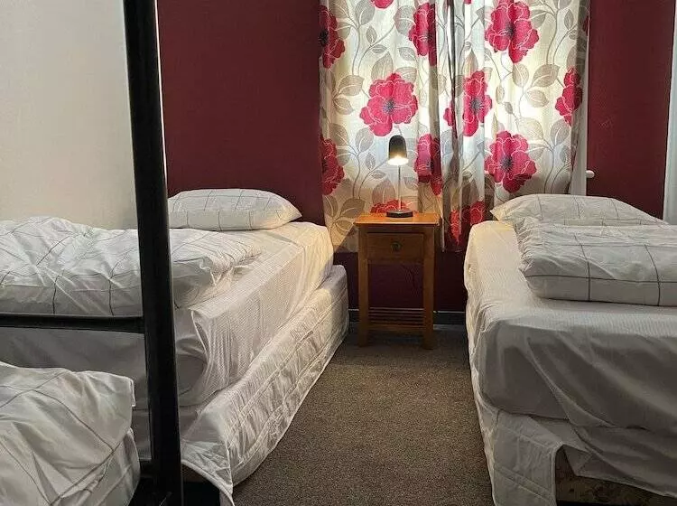 Retkeilymaja Uptown Backpackers