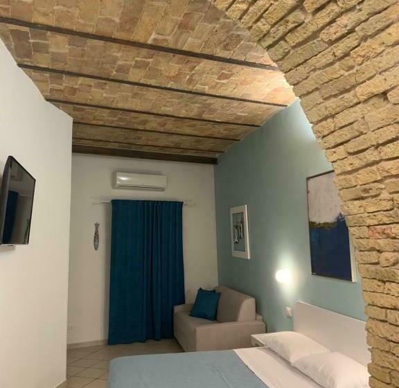 مبيت وإفطار Barbarossa Sea Room