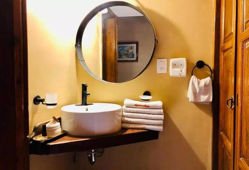 هتل Boutique Casa De Las Manrique