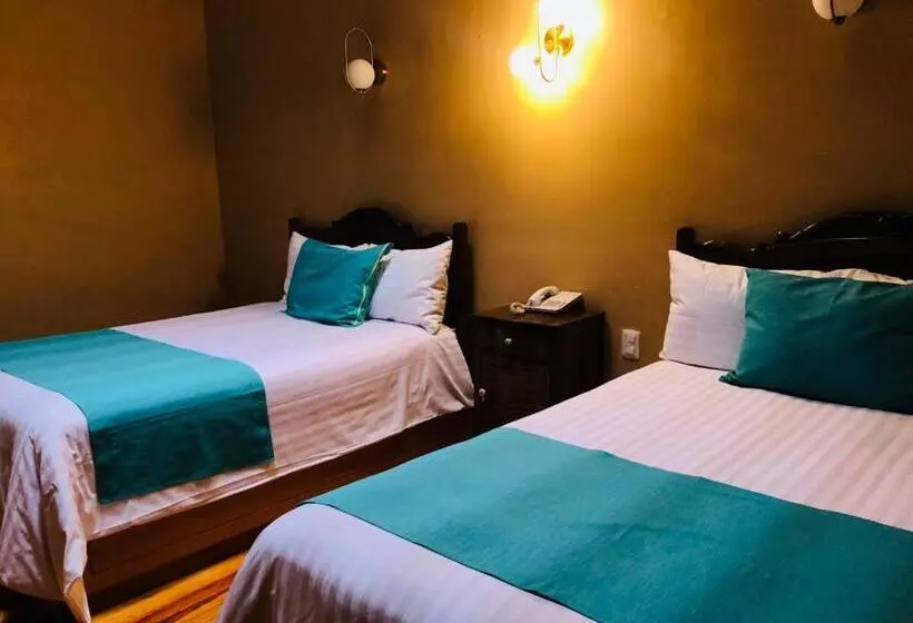 هتل Boutique Casa De Las Manrique