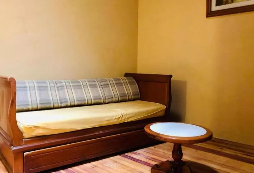 هتل Boutique Casa De Las Manrique